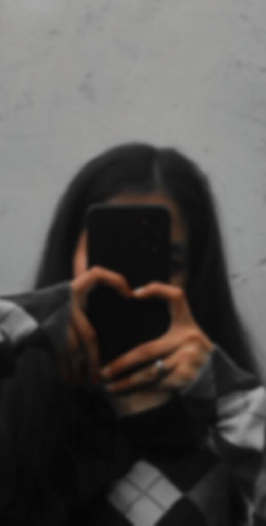 Beautiful aesthetic dp for girls