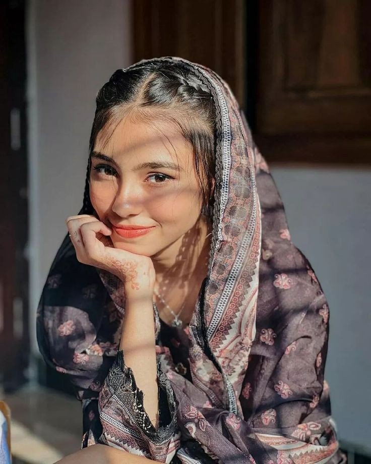 Cute girl photo love couple